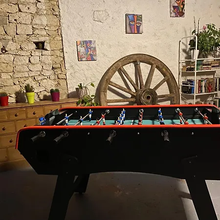 Atypique 12 Personnes Dans Le Lot Dom wakacyjny Montdoumerc